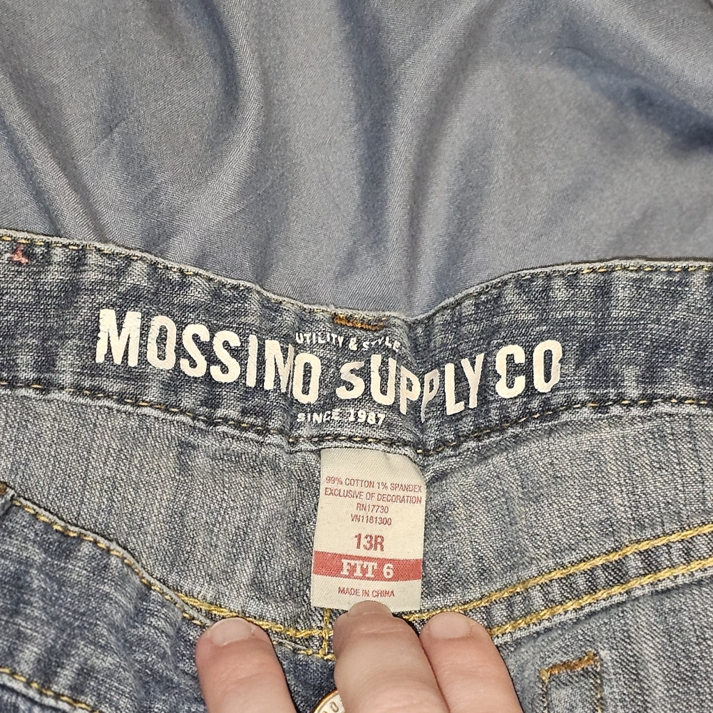 Junior blue jeans, jeans